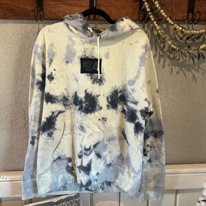 Aeropostale Blue and White Tie-Dye Sweatshirt